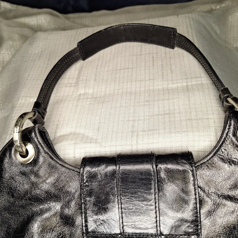 Kenneth‎ Cole New York Black Leather Med Small Hobo Buckle Accent Handbag Purse